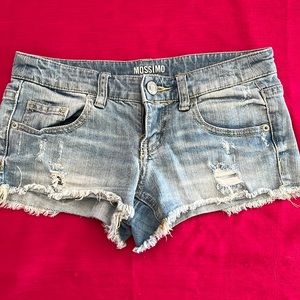 These are a size 3, but there was no option to chose size 3